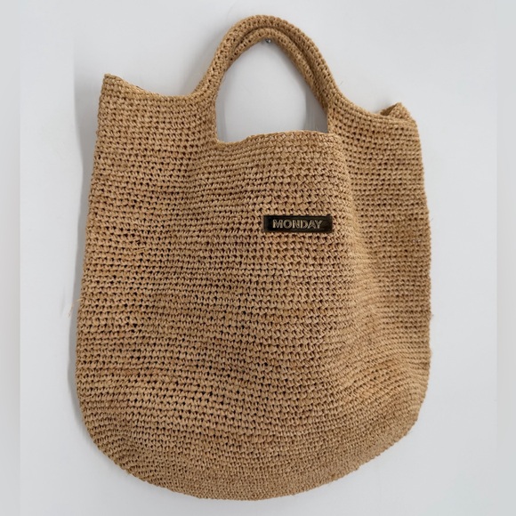 Monday Paloma Straw Bag In Small - Picture 3 of 10